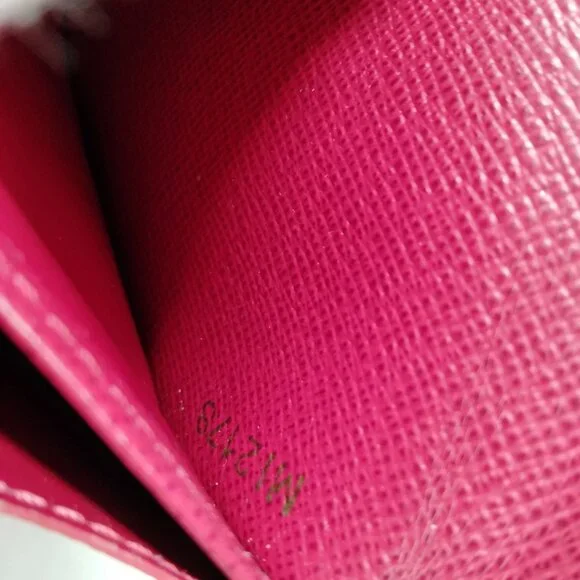 Louis Vuitton Brown Damier Wallet mon-361-091025